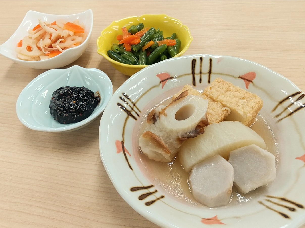 昼食