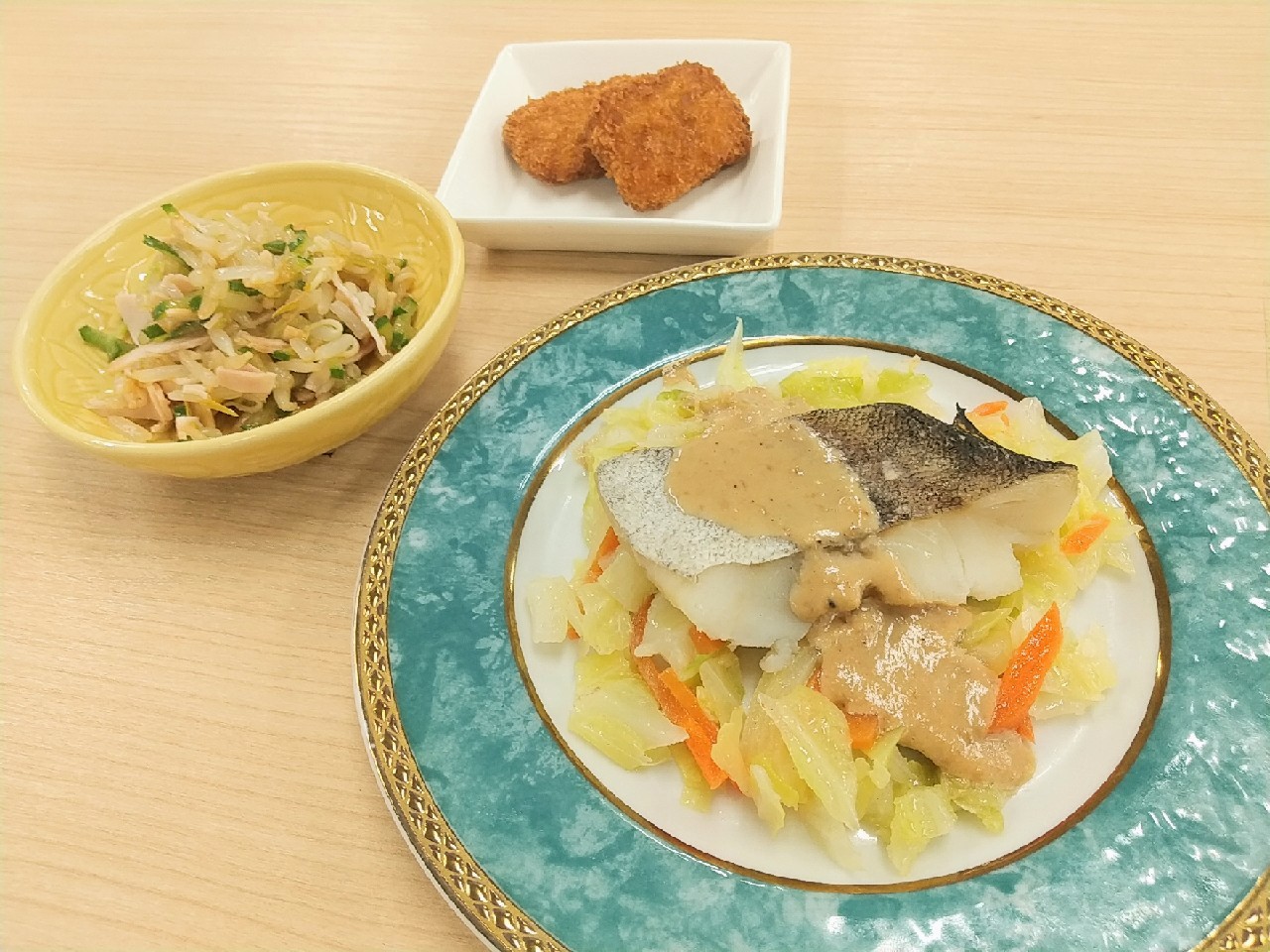 昼食