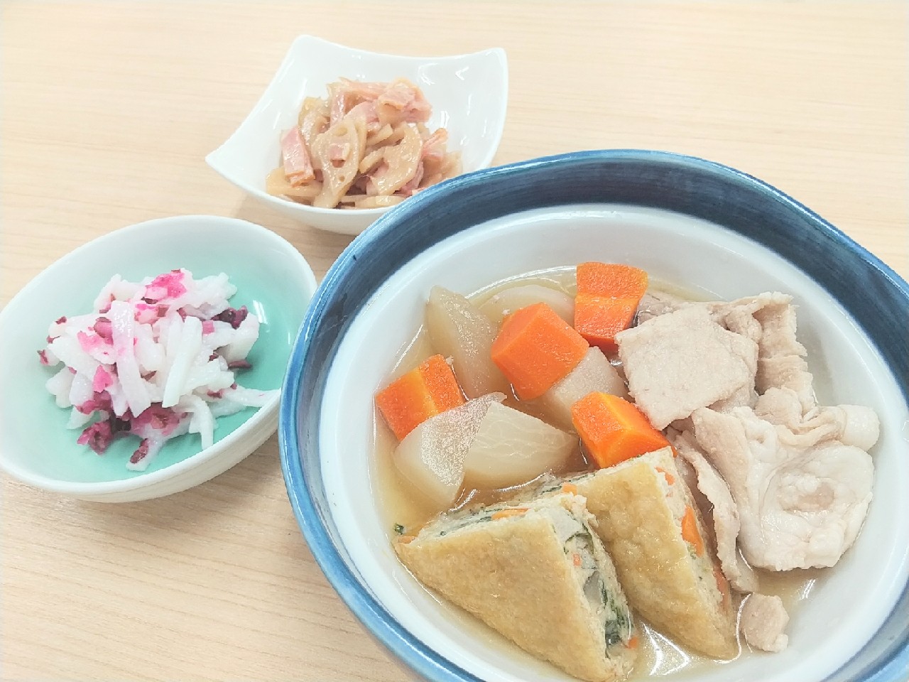 昼食