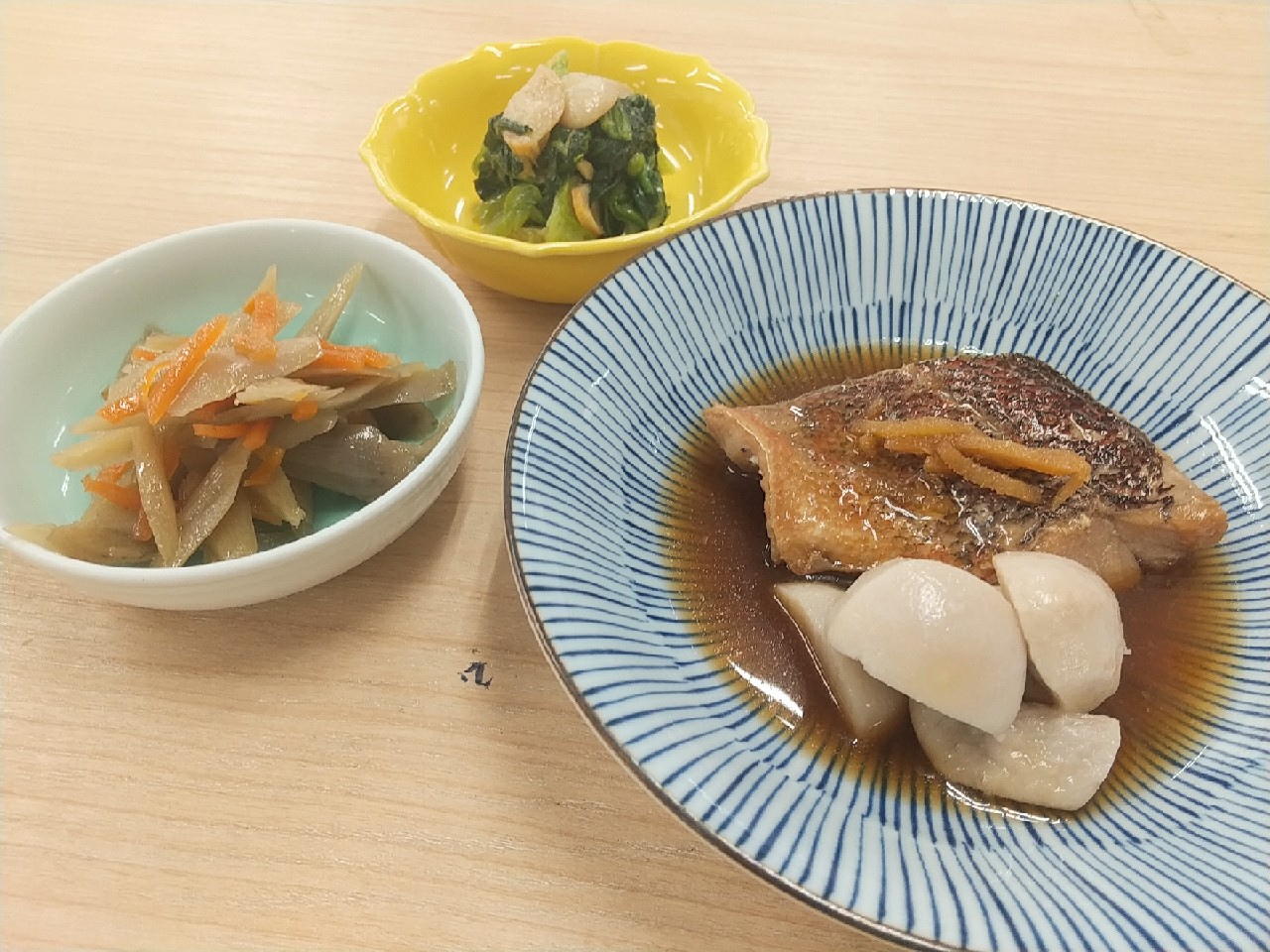 昼食