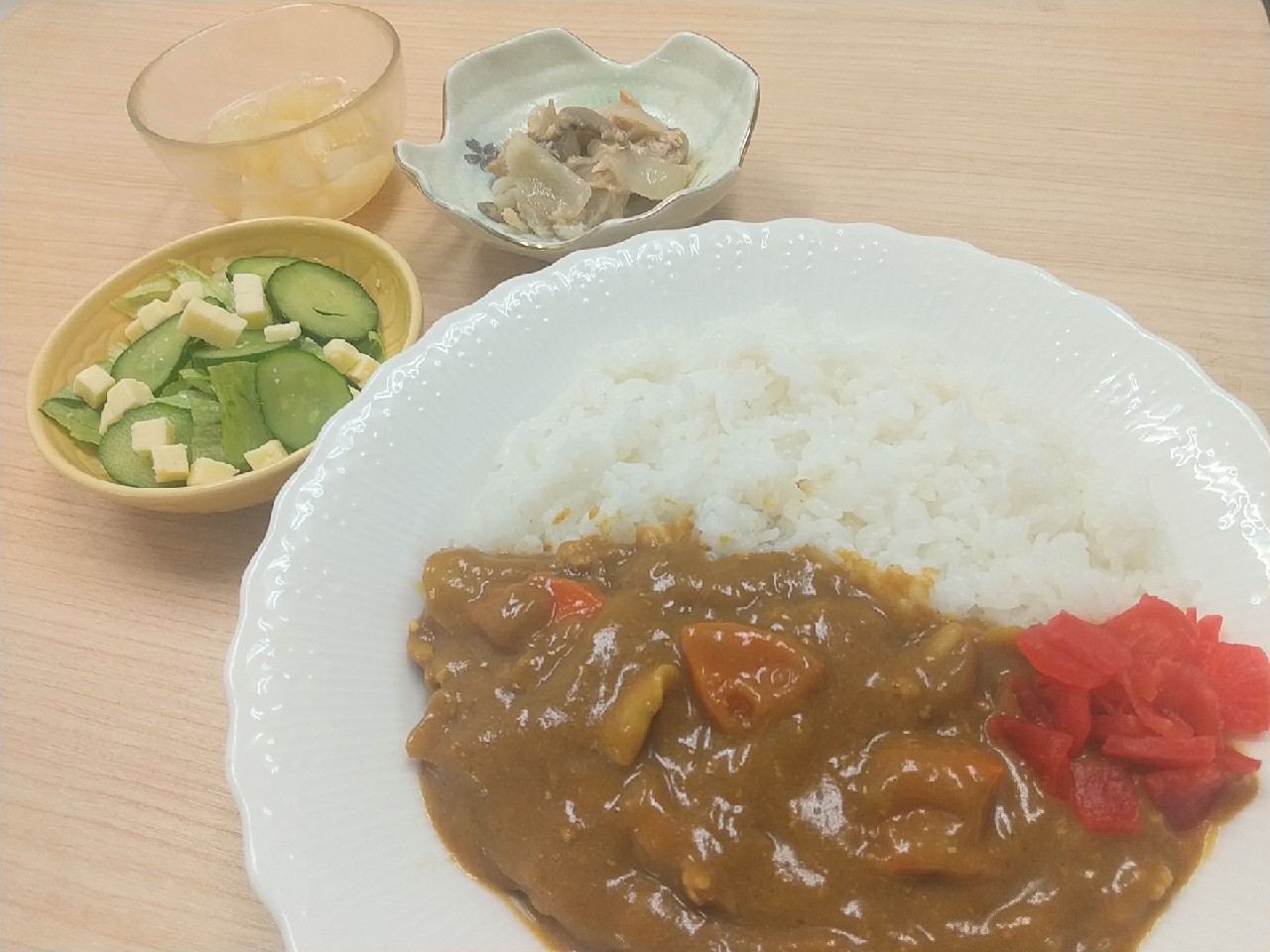 昼食