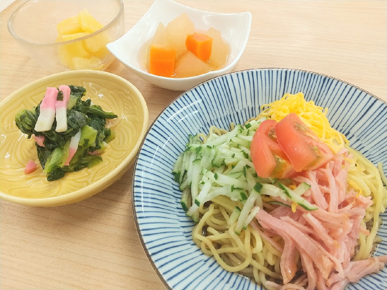 昼食