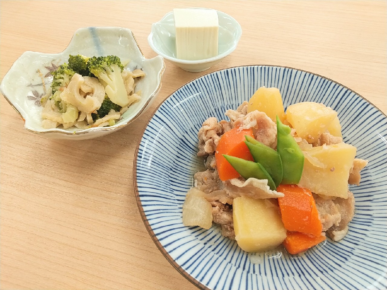 昼食