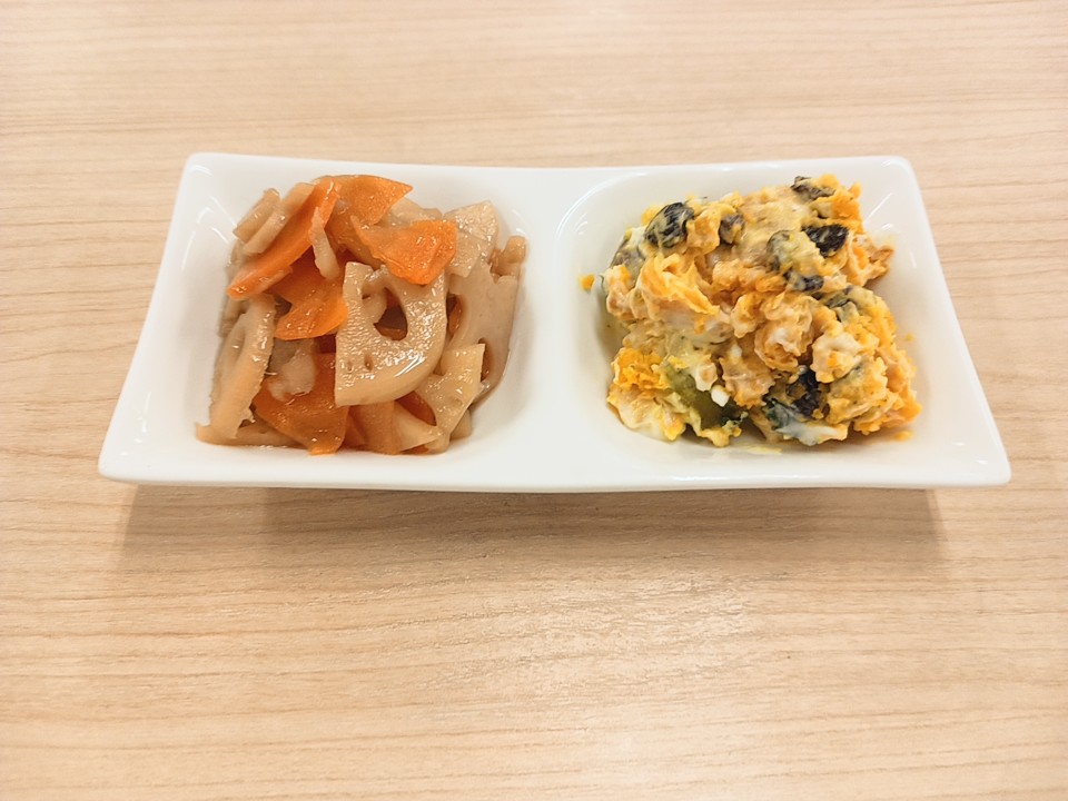 朝食