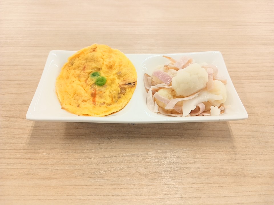 朝食