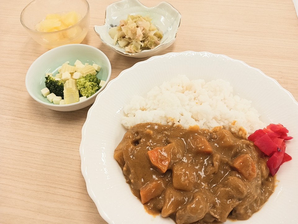 昼食