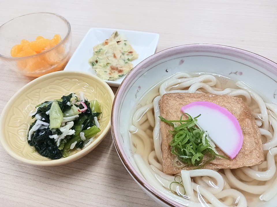 昼食