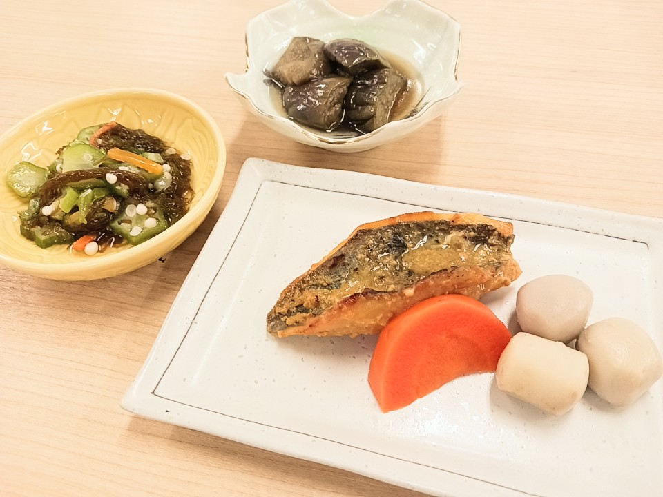 昼食