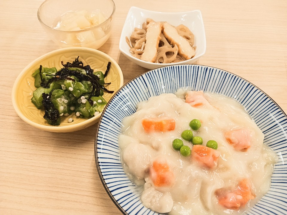 昼食