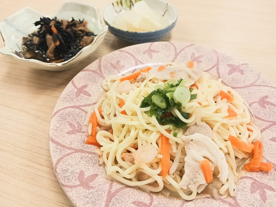 昼食