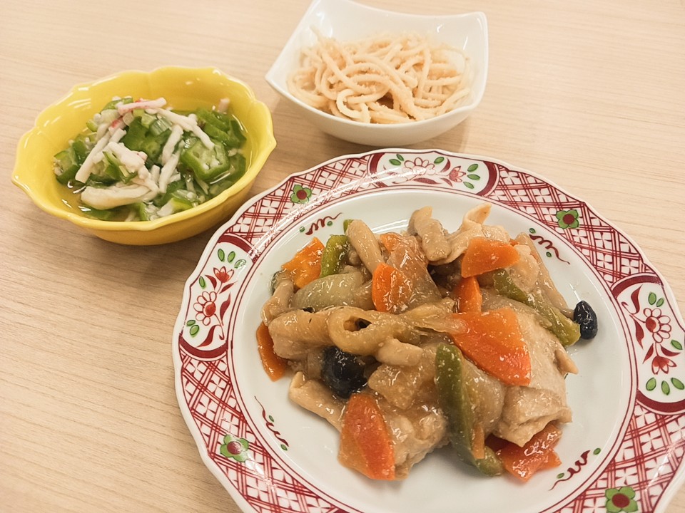 昼食