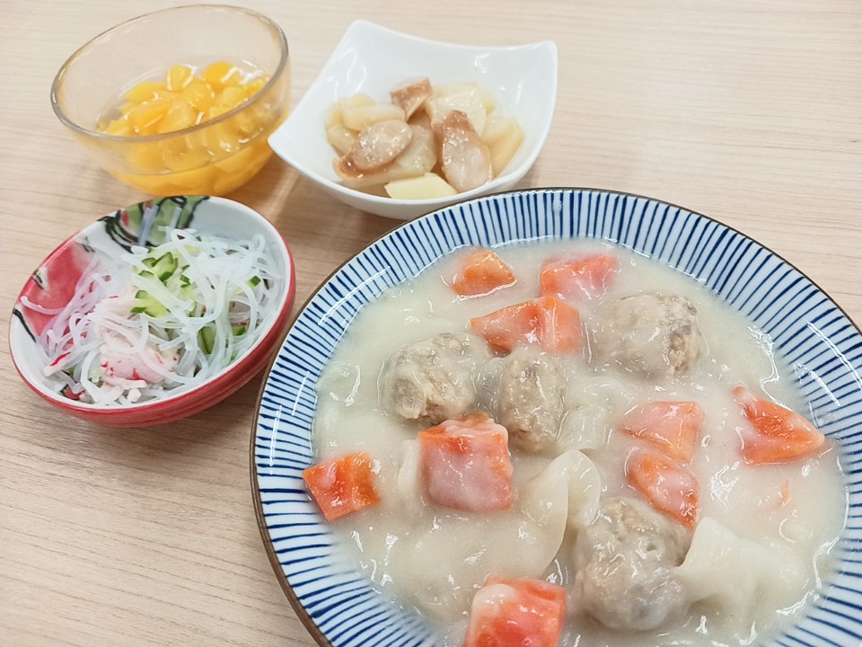 昼食