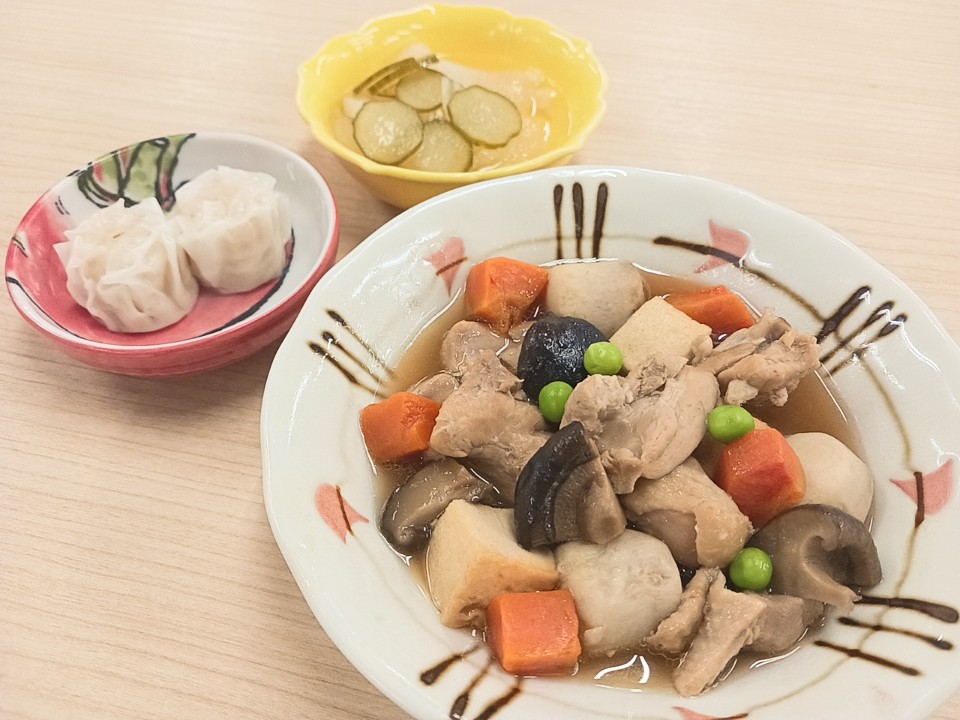 昼食
