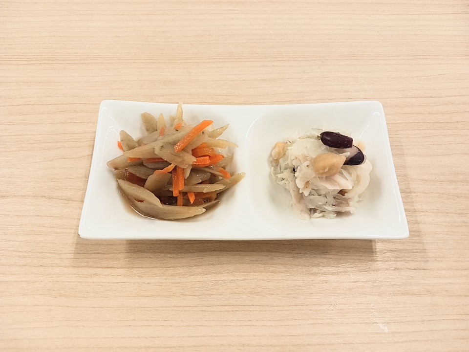 朝食