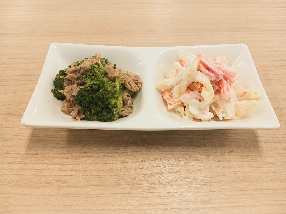 朝食