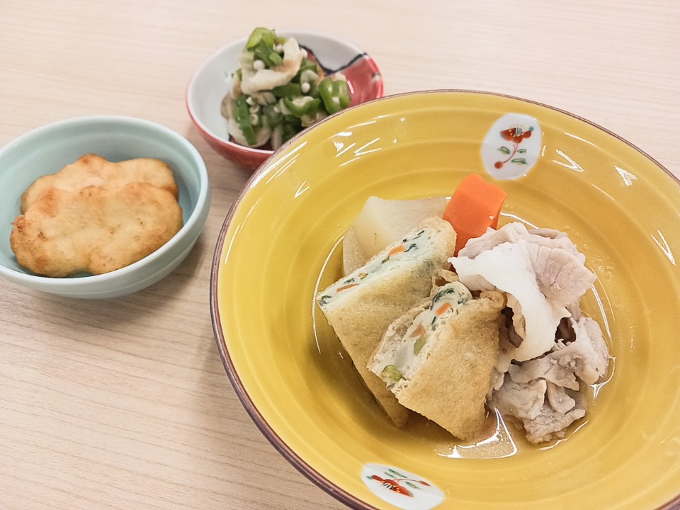 昼食