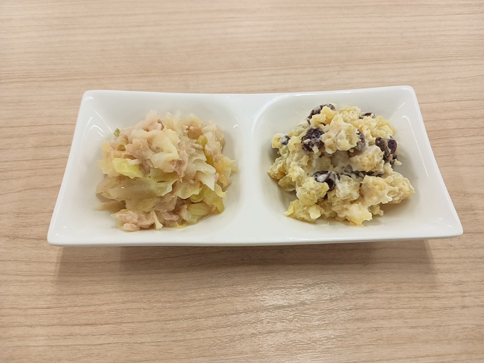 朝食