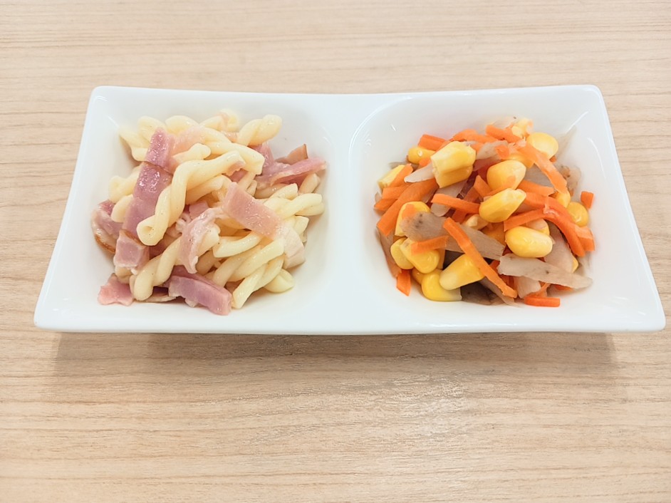 朝食