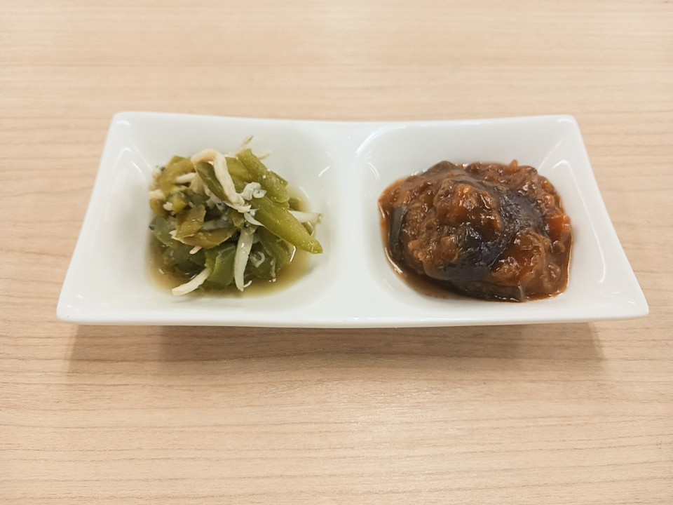 朝食