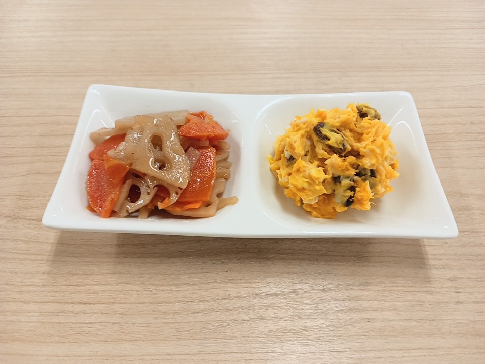 朝食