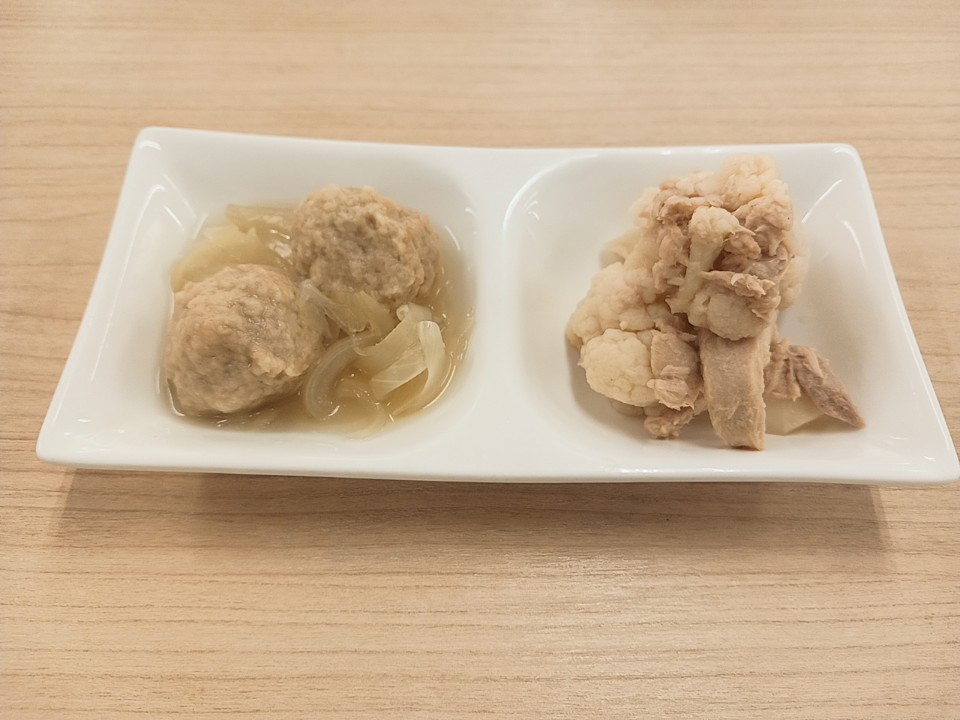 朝食