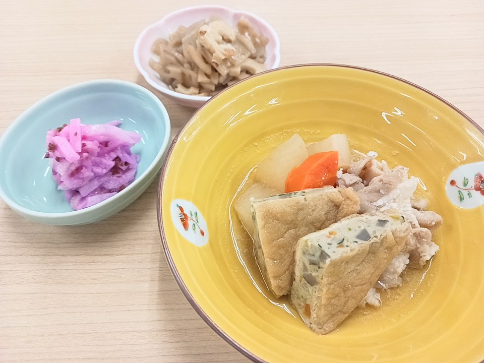 昼食
