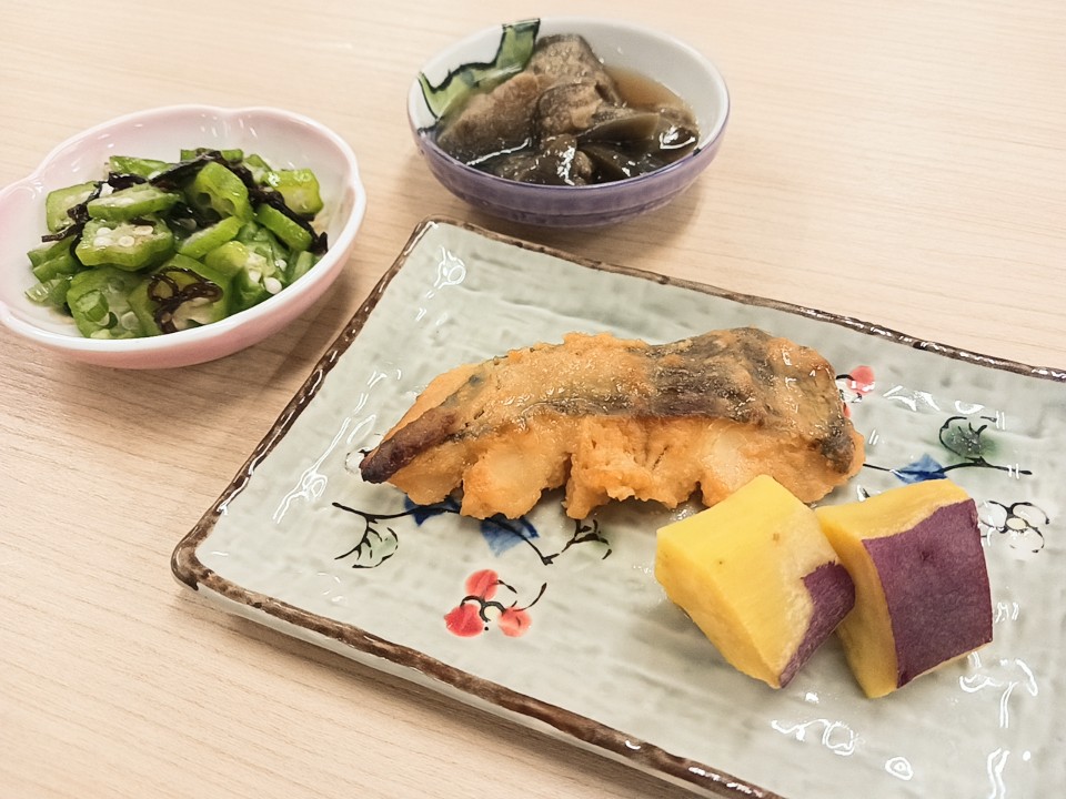 昼食