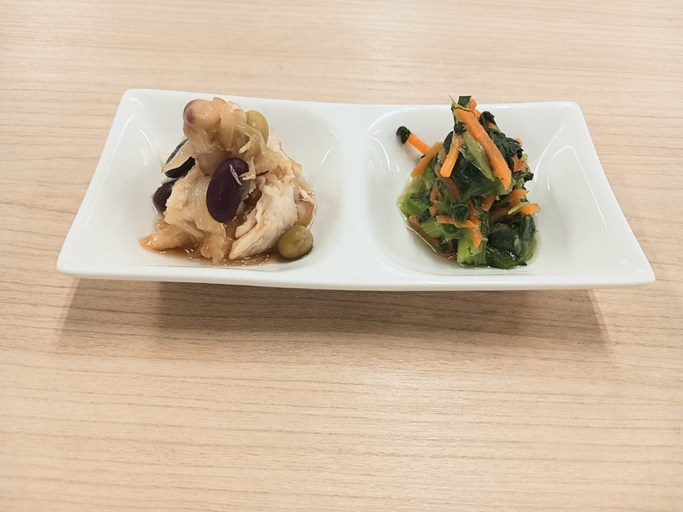 朝食