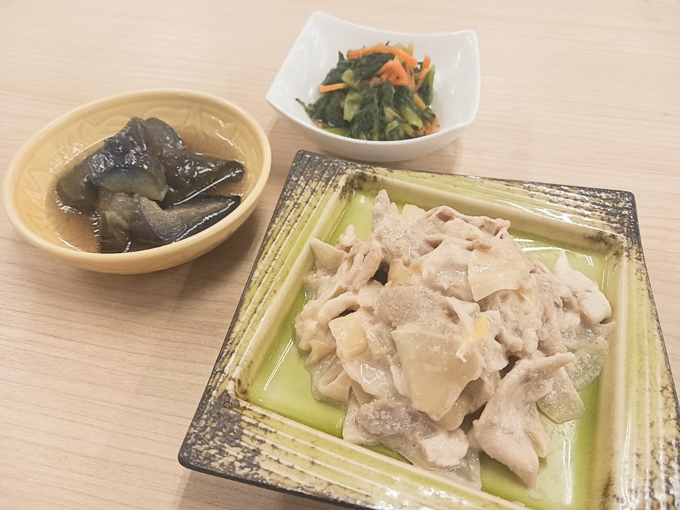 昼食