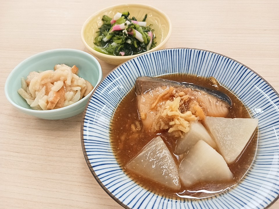 昼食