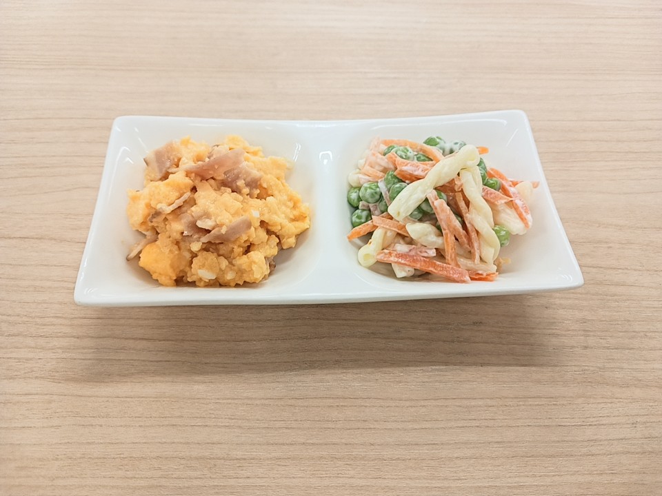 朝食