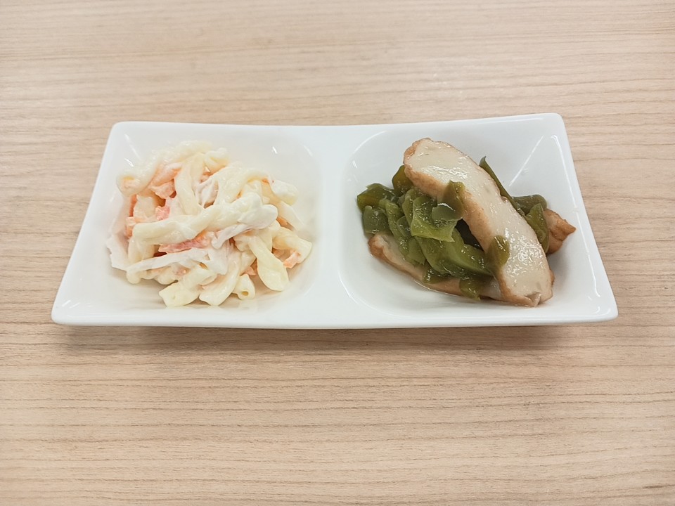 朝食