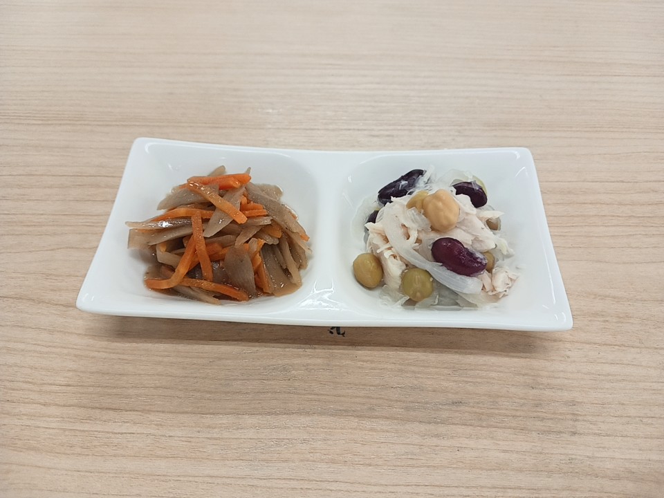 朝食