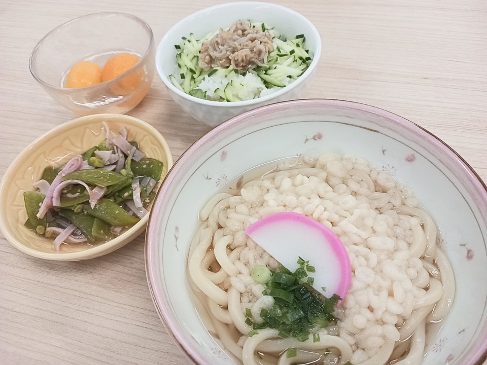 昼食