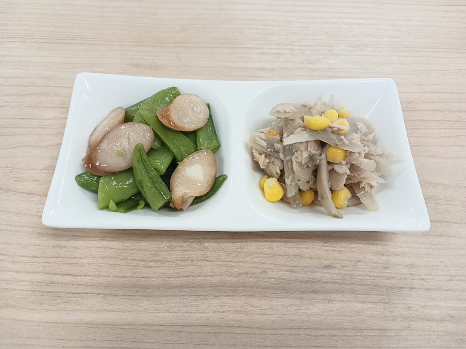 朝食
