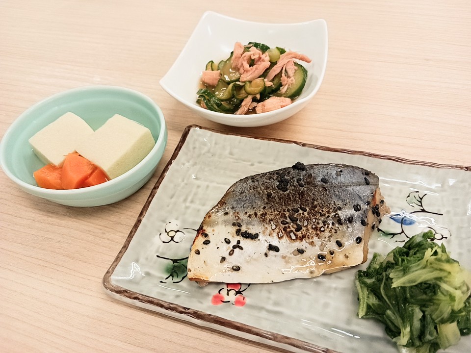 昼食