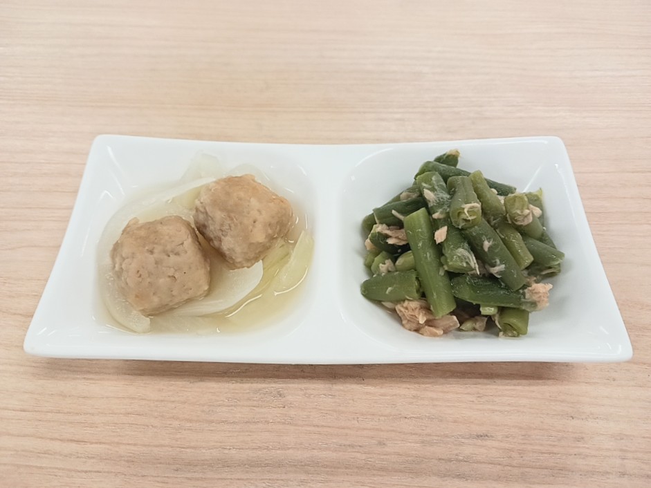 朝食