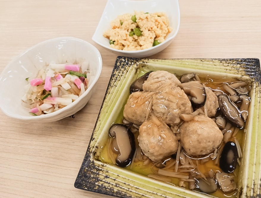 昼食