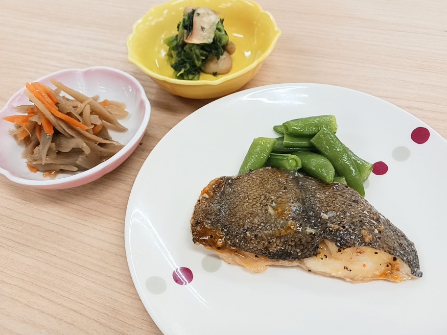 昼食