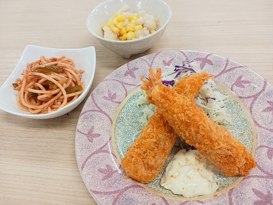昼食