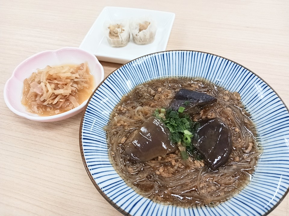 昼食