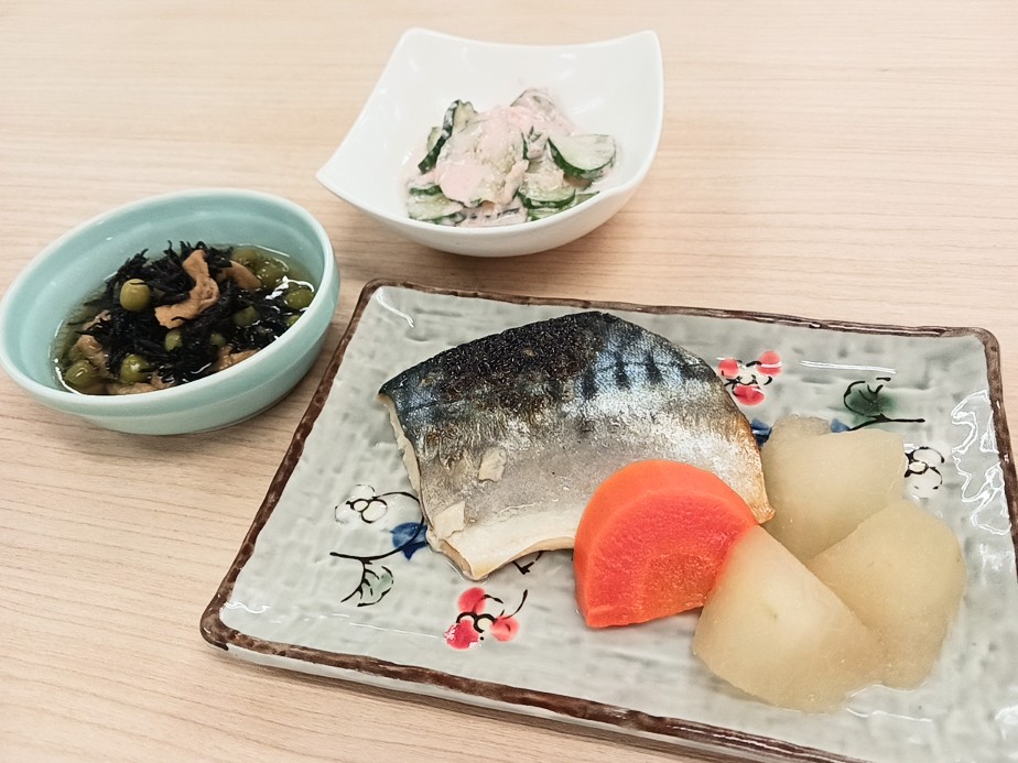 昼食