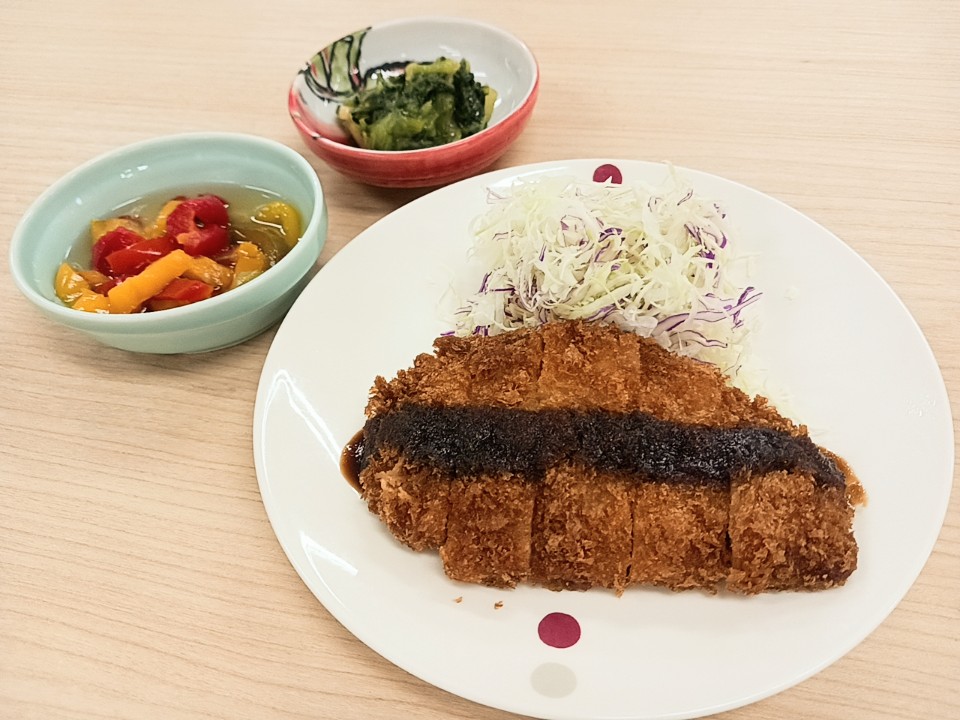 昼食