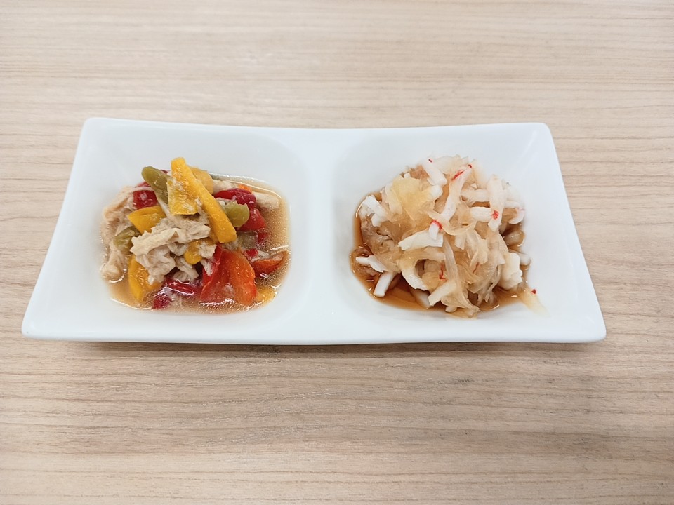 朝食