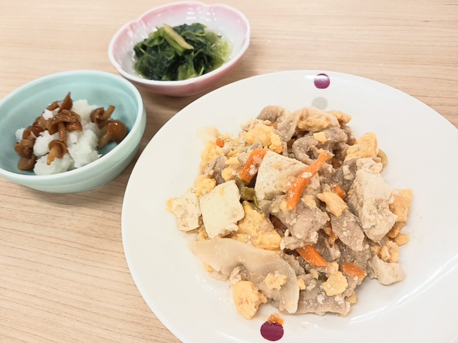 昼食
