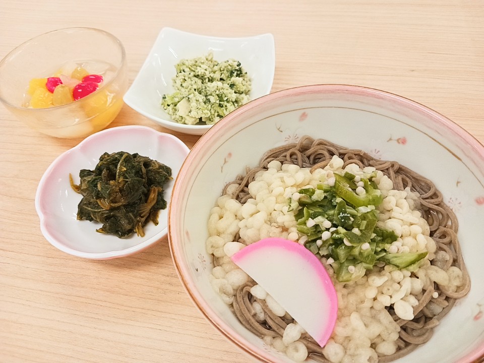 昼食