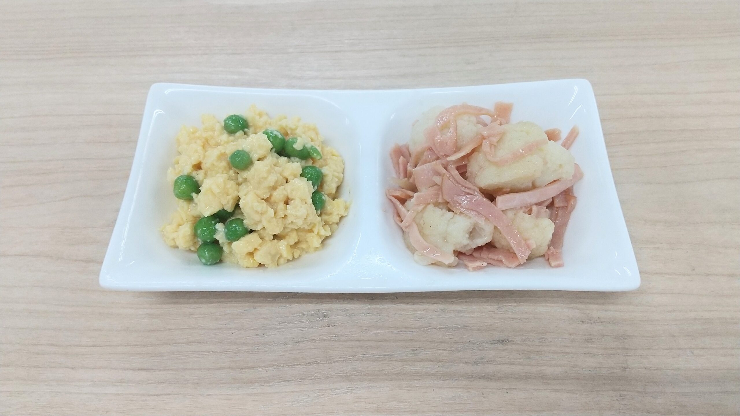 朝食