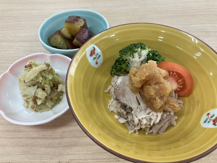 昼食
