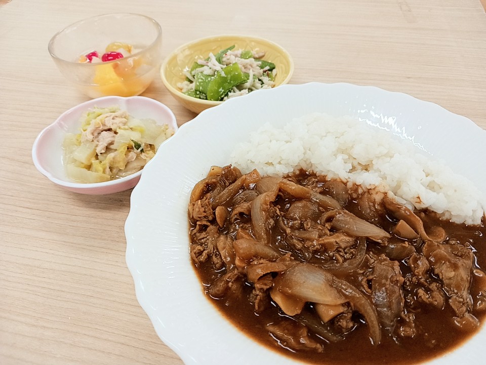 昼食