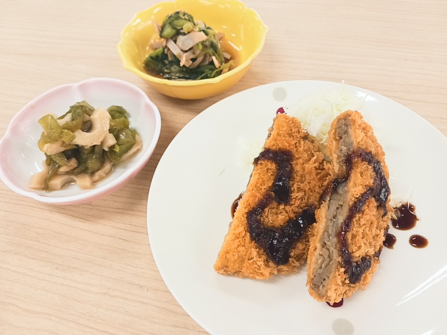 昼食